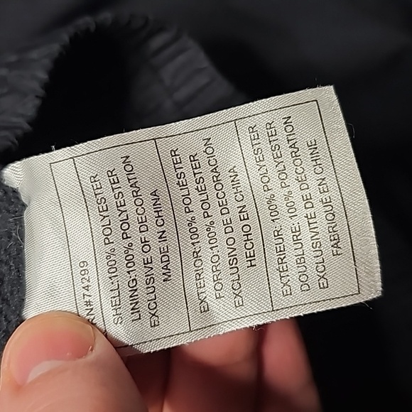 Reebok small black zip up hooded jacket - Picture 6 of 6